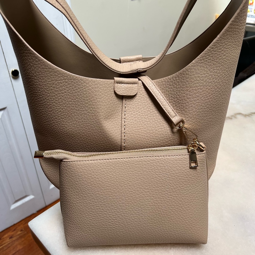 Shoulder bag